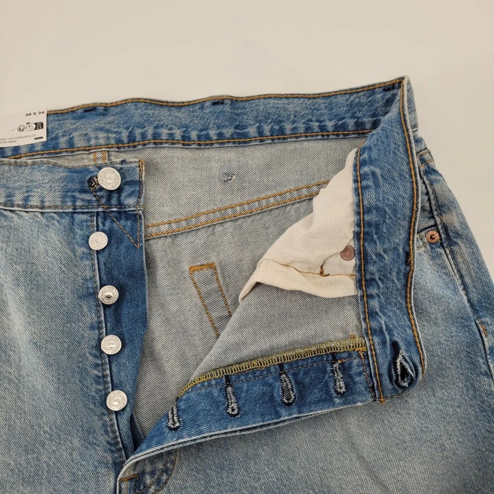 Levis‎ 501 Original Mens Jeans 38x34 Light Wash Blue Denim Stretch 00501-3668